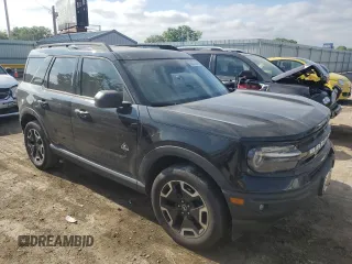 2021 Ford Bronco Sport Outer Banks with VIN 3FMCR9C66MRA59546, listed as a Copart auction lot 54226735 with 81,369 mi miles and Salvage title. Bid and sale history available at DreamBid. Image 4.