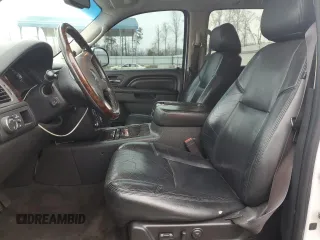 2012 GMC Yukon XL Denali with VIN 1GKS1MEF0CR243497, listed as a Copart auction lot 41655475 with 201,270 mi miles and Salvage Title. Bid and sale history available at carsss.com. Image 7.