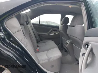 2011 Toyota Camry LE z VIN 4T1BF3EK3BU744766, wystawiony jako IAAI lot #42348183 z przebiegiem 178 304 mil mil oraz . Historia ofert i sprzedaży dostępna na DreamBid. Obrazek 8.