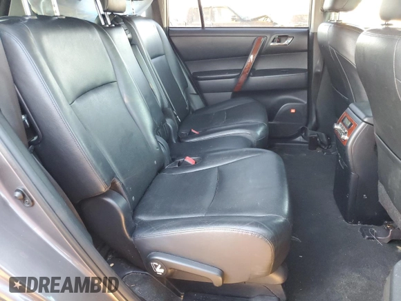 2011 Toyota Highlander Hybrid Limited with VIN JTEDC3EH0B2001578, listed as a Copart auction lot 83100324 with 269,200 mi miles and Salvage Title. Bid and sale history available at carsss.com. Image 11.