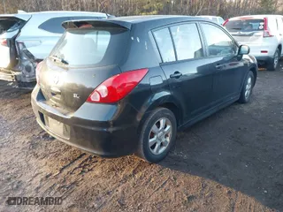 2011 Nissan Versa 1.8 S with VIN 3N1BC1CP5BL385675, listed as a IAAI auction lot 41390597 with 204,069 mi miles. Bid and sale history available at carsss.com. Image 4.