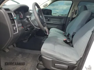 2019 Ram 1500 Tradesman z VIN 1C6RR7KM9KS725388, wystawiony jako Copart lot #51335185 z przebiegiem 39 924 mil mil oraz Szkoda całkowita • Salvage title. Historia ofert i sprzedaży dostępna na DreamBid. Obrazek 7.