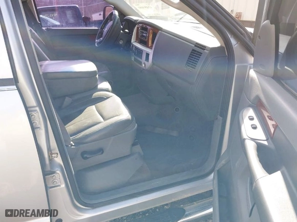 2006 Dodge Ram 1500 SLT with VIN 1D7HU18246S636765, listed as a IAAI auction lot 41486680 with 182,532 mi miles. Bid and sale history available at carsss.com. Image 5.