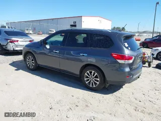 2014 Nissan Pathfinder SV with VIN 5N1AR2MN8EC664141, listed as a IAAI auction lot 41652033 with 167,463 mi miles. Bid and sale history available at carsss.com. Image 3.