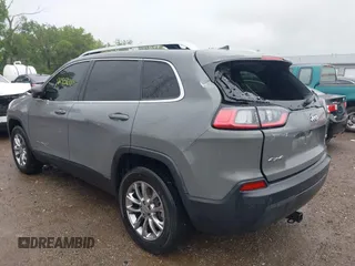 2021 Jeep Cherokee Latitude Plus with VIN 1C4PJMLB4MD101492, listed as a IAAI auction lot 42426027 with 22,856 mi miles and . Bid and sale history available at DreamBid. Image 6.