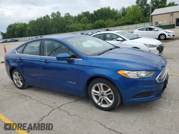 2018 Ford Fusion SE z VIN 3FA6P0LU5JR132702, wystawiony jako Copart lot #61089115 z przebiegiem 123 854 mil mil oraz Czysty tytuł • Clean title. Historia ofert i sprzedaży dostępna na DreamBid. Obrazek 4.