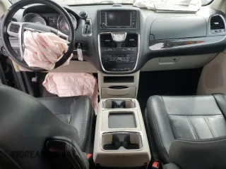 2014 Chrysler Town & Country Touring with VIN 2C4RC1BG6ER126603, listed as a Copart auction lot 51298005 with 161,694 mi miles and Salvage Title. Bid and sale history available at DreamBid. Image 8.