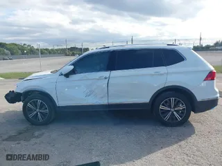 2019 Volkswagen Tiguan SE with VIN 3VV3B7AX9KM067418, listed as a IAAI auction lot 41434045 with 96,968 mi miles. Bid and sale history available at carsss.com. Image 13.