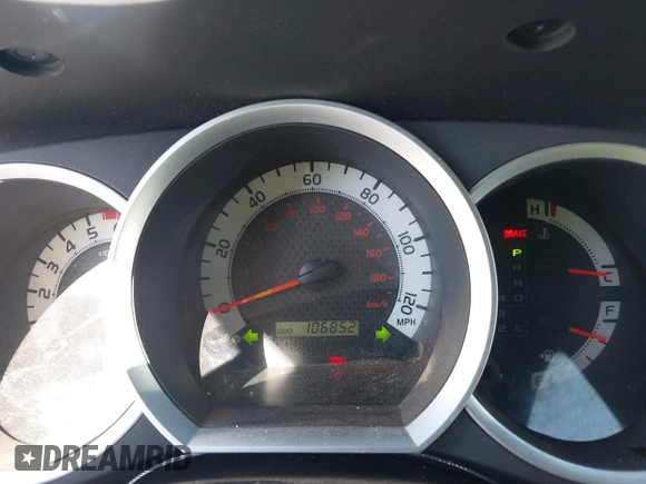 2013 Toyota Tacoma z VIN 3TMLU4EN9DM106995, wystawiony jako IAAI lot #42373093 z przebiegiem Nie podano mil oraz . Historia ofert i sprzedaży dostępna na DreamBid. Obrazek 7.