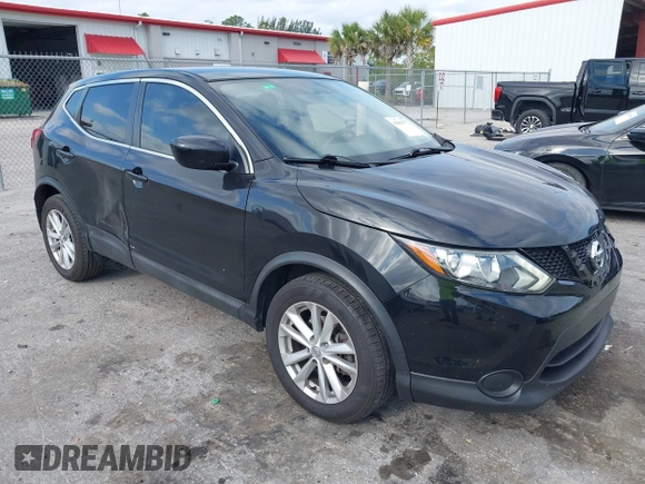 2017 Nissan Rogue Sport S with VIN JN1BJ1CR5HW123634, listed as a IAAI auction lot 42094777 with 93,101 mi miles. Bid and sale history available at carsss.com. Image 1.