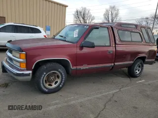 1996 Chevrolet Silverado 1500 with VIN 1GCEC14MXTZ216468, listed as a Copart auction lot 44138675 with 199,527 mi miles and Clean Title. Bid and sale history available at DreamBid. Image 1.