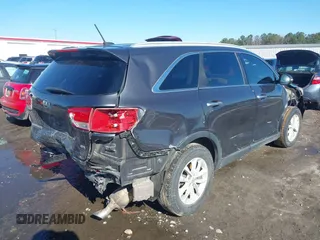 2016 Kia Sorento LX with VIN 5XYPG4A3XGG168713, listed as a IAAI auction lot 41632177 with 108,516 mi miles. Bid and sale history available at carsss.com. Image 6.