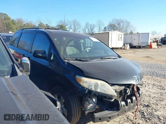 2013 Toyota Sienna LE AAS with VIN 5TDKK3DCXDS287357, listed as a IAAI auction lot 41172499 with 243,950 mi miles and . Bid and sale history available at DreamBid. Image 1.