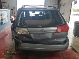 2010 Toyota Sienna CE с VIN 5TDKK4CC8AS295122, выставлен на аукционе Copart как лот 62833884 с пробегом 168 020 миль миль и Списание • Salvage title. История ставок и продаж доступна на DreamBid. Изображение 6.