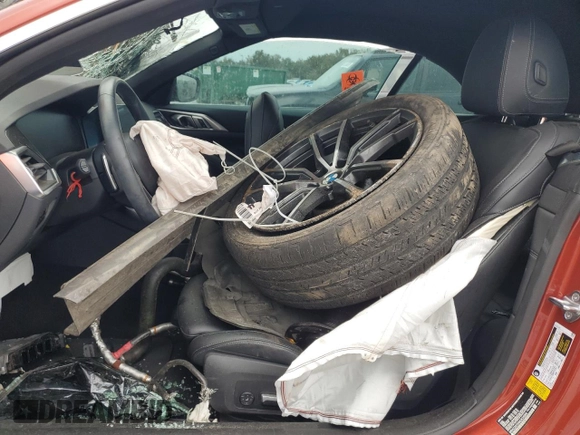 2022 BMW 4 Series 430i z VIN WBA23AT04NCK24960, wystawiony jako Copart lot #45815565 z przebiegiem Nie podano mil oraz Nie do naprawy • Non repairable. Historia ofert i sprzedaży dostępna na DreamBid. Obrazek 7.