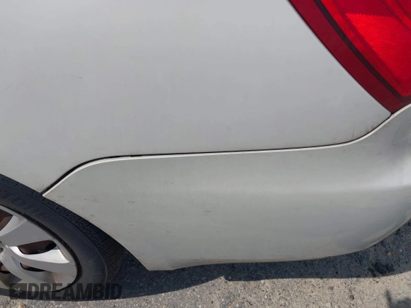 2009 Subaru Impreza i с VIN JF1GE61609H522864, выставлен на аукционе IAAI как лот 42179886 с пробегом 185 158 миль миль и . История ставок и продаж доступна на DreamBid. Изображение 15.