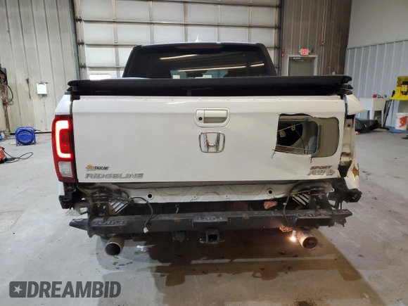 2021 Honda Ridgeline Sport with VIN 5FPYK3F11MB002286, listed as a Copart auction lot 86037244 with 29,413 mi miles and Salvage title. Bid and sale history available at DreamBid. Image 6.