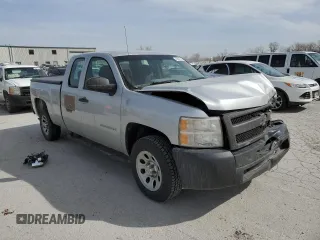 2011 Chevrolet Silverado 1500 Work Truck with VIN 1GCRCPEA0BZ298475, listed as a Copart auction lot 48867515 with 132,119 mi miles and Salvage Title. Bid and sale history available at DreamBid. Image 4.