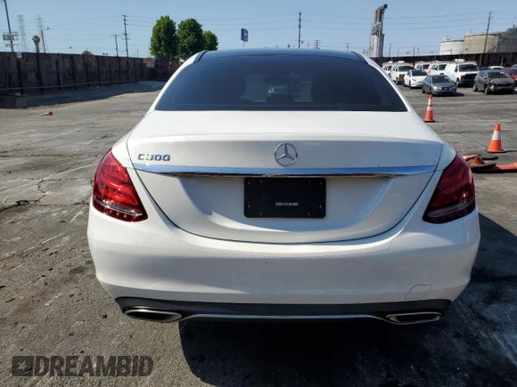 2016 Mercedes-Benz C 300 с VIN 55SWF4JB7GU167367, выставлен на аукционе Copart как лот 65421495 с пробегом 74 822 миль миль и Списание • Salvage title. История ставок и продаж доступна на DreamBid. Изображение 6.