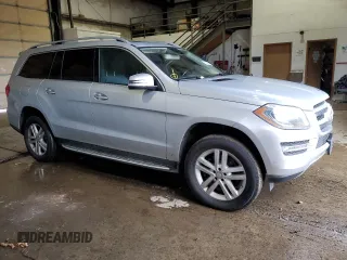 2016 Mercedes-Benz GL with VIN 4JGDF2EE6GA690093, listed as a Copart auction lot 70242344 with 135,503 mi miles and Clean Title. Bid and sale history available at carsss.com. Image 4.