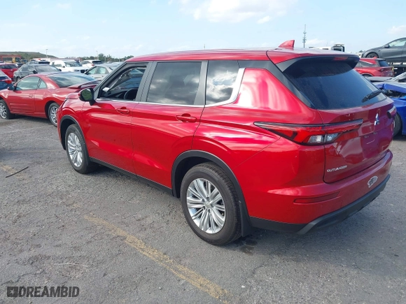 2024 Mitsubishi Outlander ES with VIN JA4J3UA89RZ072115, listed as a IAAI auction lot 41309564 with 2,178 mi miles. Bid and sale history available at carsss.com. Image 3.