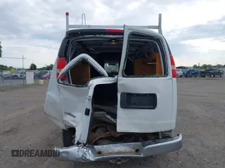 2008 Chevrolet Express Cargo with VIN 1GCFG154781194443, listed as a IAAI auction lot 42496633 with 192,497 mi miles and . Bid and sale history available at DreamBid. Image 6.