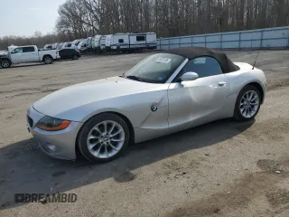 2004 BMW Z4 2.5i with VIN 4USBT33454LS48548, listed as a Copart auction lot 48926135 with 127,305 mi miles and Clean title. Bid and sale history available at DreamBid. Image 1.