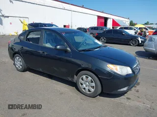 2009 Hyundai Elantra SE z VIN KMHDU46D39U670425, wystawiony jako IAAI lot #42094937 z przebiegiem 174 545 mil mil oraz . Historia ofert i sprzedaży dostępna na DreamBid. Obrazek 1.