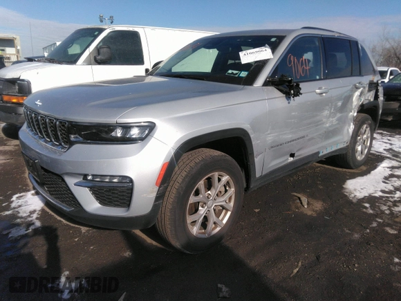 2023 Jeep Grand Cherokee Limited z VIN 1C4RJHBG4PC586661, wystawiony jako IAAI lot #41069064 z przebiegiem 22 209 mil mil oraz . Historia ofert i sprzedaży dostępna na DreamBid. Obrazek 2.