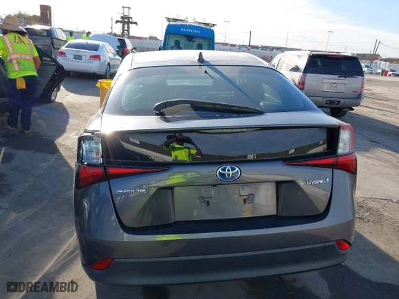 2020 Toyota Prius L Eco with VIN JTDKARFU8L3105988, listed as a IAAI auction lot 41688339 with 66,660 mi miles. Bid and sale history available at carsss.com. Image 16.