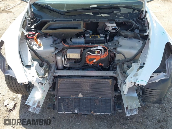 2021 Tesla Model Y Long Range with VIN 5YJYGDEE4MF122362, listed as a IAAI auction lot 42096138 with 47,006 mi miles and . Bid and sale history available at DreamBid. Image 10.