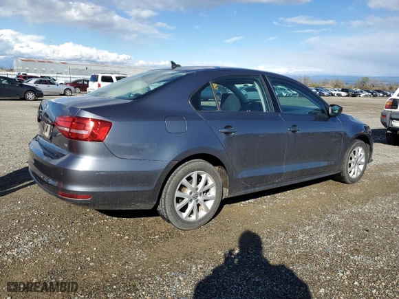 2015 Volkswagen Jetta Sedan 1.8T SE with VIN 3VWD17AJ1FM324401, listed as a Copart auction lot 48090305 with 176,408 mi miles and Clean Title. Bid and sale history available at carsss.com. Image 3.