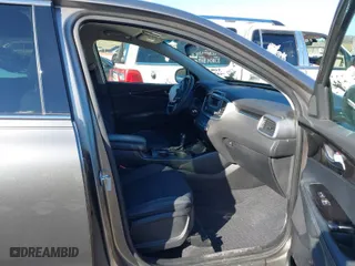 2016 Kia Sorento LX with VIN 5XYPG4A3XGG096959, listed as a IAAI auction lot 41497760 with 98,399 mi miles. Bid and sale history available at carsss.com. Image 5.
