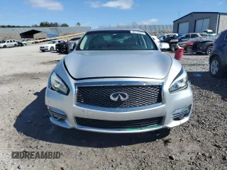 2018 Infiniti Q70 Luxe with VIN JN1BY1PP6JM330507, listed as a Copart auction lot 46118465 with 38,626 mi miles and Salvage title. Bid and sale history available at DreamBid. Image 5.