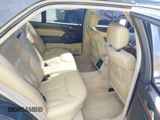 1993 Mercedes-Benz 500 z VIN WDBGA51E5PA138123, wystawiony jako IAAI lot #42012923 z przebiegiem 141 594 mil mil oraz . Historia ofert i sprzedaży dostępna na DreamBid. Obrazek 8.