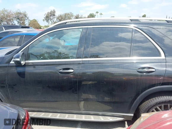 2021 Mercedes-Benz GLE 350 with VIN 4JGFB4JBXMA478109, listed as a IAAI auction lot 42083365 with 61,341 mi miles and . Bid and sale history available at DreamBid. Image 14.