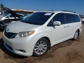 2011 Toyota Sienna XLE AAS with VIN 5TDYK3DCXBS097582, listed as a IAAI auction lot 42233594 with 226,902 mi miles and . Bid and sale history available at DreamBid. Image 17.