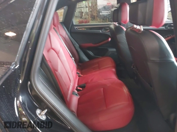 2018 Porsche Macan S with VIN WP1AB2A55JLB32335, listed as a IAAI auction lot 42253854 with 89,979 mi miles and . Bid and sale history available at DreamBid. Image 8.