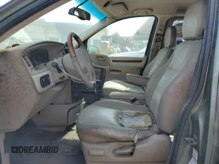 2002 Ford Windstar LTD z VIN 2FMDA58482BB68372, wystawiony jako Copart lot #43251315 z przebiegiem 179 327 mil mil oraz Czysty tytuł • Clean title. Historia ofert i sprzedaży dostępna na DreamBid. Obrazek 7.