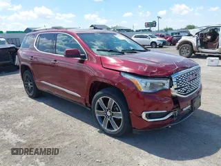 2017 GMC Acadia Denali with VIN 1GKKNPLS3HZ199573, listed as a IAAI auction lot 42092475 with 117,424 mi miles. Bid and sale history available at carsss.com. Image 1.