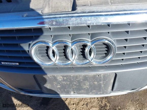 2006 Audi A4 2.0T with VIN WAUDF78E06A129574, listed as a IAAI auction lot 41691985 with 154,490 mi miles. Bid and sale history available at carsss.com. Image 6.