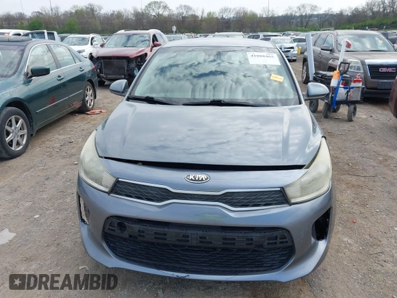 2019 Kia Rio S with VIN 3KPA24AB5KE202137, listed as a IAAI auction lot 41888465 with 80,819 mi miles. Bid and sale history available at carsss.com. Image 12.