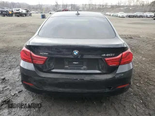 2019 BMW 4 Series 440i xDrive with VIN WBA4J7C50KBM76008, listed as a Copart auction lot 88407425 with 83,491 mi miles and Salvage Title. Bid and sale history available at carsss.com. Image 6.
