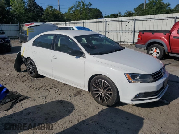 2015 Volkswagen Jetta SE с VIN 3VWD17AJ4FM328801, выставлен на аукционе Copart как лот 52684145 с пробегом 140 860 миль миль и Списание • Salvage title. История ставок и продаж доступна на DreamBid. Изображение 4.