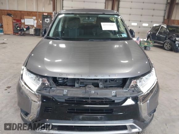 2020 Mitsubishi Outlander ES с VIN JA4AZ3A35LZ021571, выставлен на аукционе IAAI как лот 42523117 с пробегом 93 856 миль миль и . История ставок и продаж доступна на DreamBid. Изображение 17.