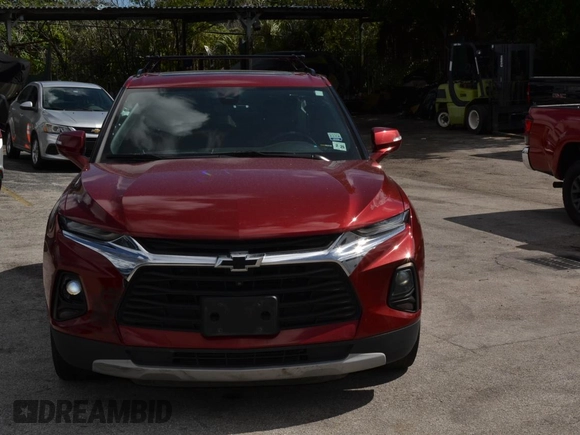 2020 Chevrolet Blazer LT z VIN 3GNKBJRS2LS605932, wystawiony jako Copart lot #80258004 z przebiegiem 61 330 mil mil oraz Szkoda całkowita • Salvage title. Historia ofert i sprzedaży dostępna na DreamBid. Obrazek 3.