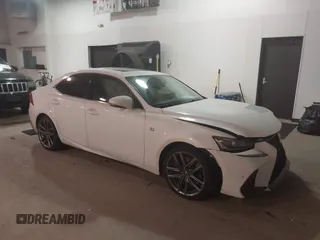 2018 Lexus IS 300 z VIN JTHC81D25J5031433, wystawiony jako IAAI lot #41184864 z przebiegiem 109 838 mil mil oraz . Historia ofert i sprzedaży dostępna na DreamBid. Obrazek 1.