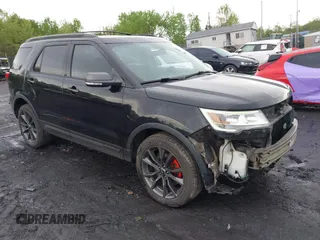 2017 Ford Explorer XLT with VIN 1FM5K8D83HGB84296, listed as a IAAI auction lot 42170542 with 118,335 mi miles and . Bid and sale history available at carsss.com. Image 1.
