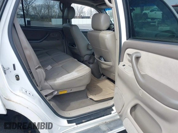 2006 Toyota Sequoia SR5 with VIN 5TDBT44A46S269277, listed as a IAAI auction lot 41838407 with 440,047 mi miles and . Bid and sale history available at DreamBid. Image 8.