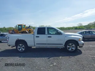 2005 Dodge 1500 SLT z VIN 1D7HA18D25S128335, wystawiony jako IAAI lot #42149223 z przebiegiem 285 923 mil mil oraz . Historia ofert i sprzedaży dostępna na DreamBid. Obrazek 13.